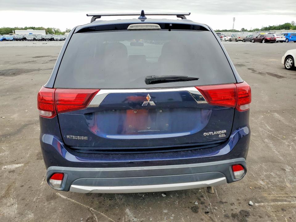 Продаж на аукціоні авто 2017 Mitsubishi Outlander, vin: JA4AD3A36HZ011699, номер лоту: 52591286