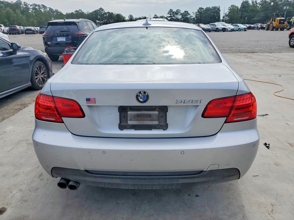 Продаж на аукціоні авто 2012 Bmw 328, vin: WBAKE3C50CE770657, номер лоту: 55210826