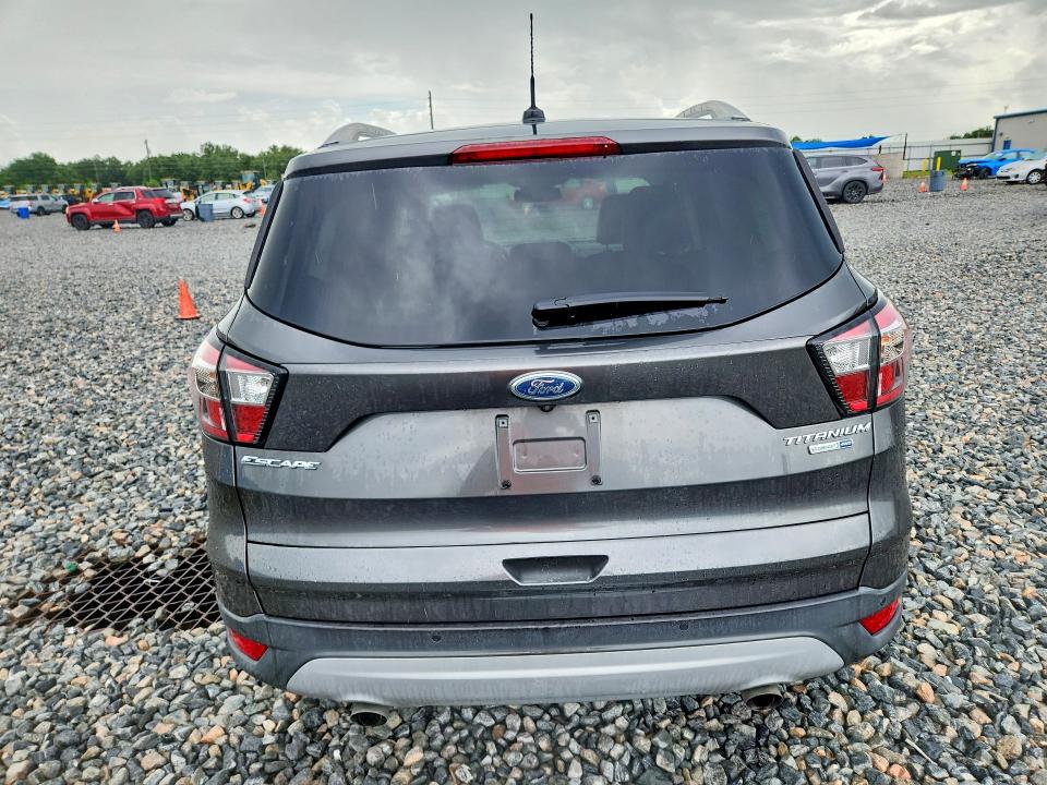 Продаж на аукціоні авто 2017 Ford Escape, vin: 1FMCU9JD6HUE73604, номер лоту: 55138376