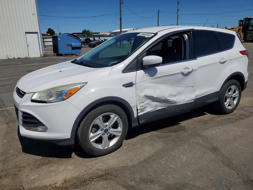 53660846 :رقم المزاد ، 1FMCU0GX8FUA68273 vin ، 2015 Ford Escape مزاد بيع