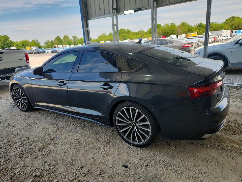 Продаж на аукціоні авто 2022 Audi A5, vin: WAUCBCF51NA012040, номер лоту: 52502166