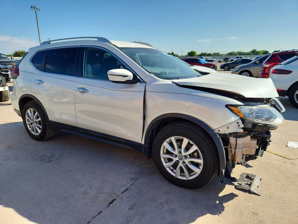 Продажа на аукционе авто 2018 Nissan Rogue, vin: 5N1AT2MT8JC811830, номер лота: 55331146