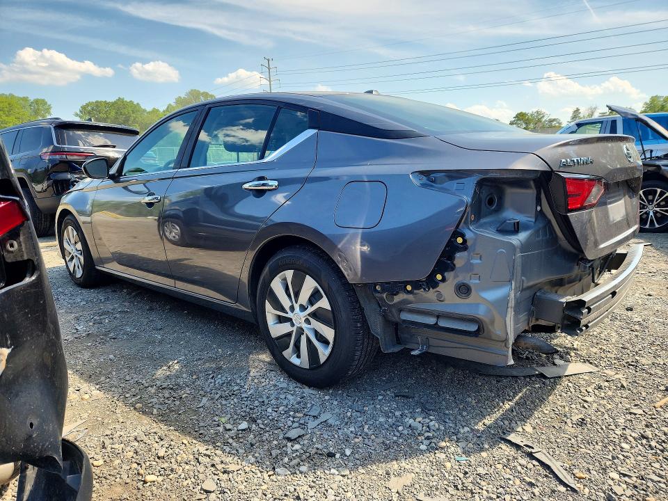 52739556 :رقم المزاد ، 1N4BL4BV5KC180146 vin ، 2019 Nissan Altima مزاد بيع