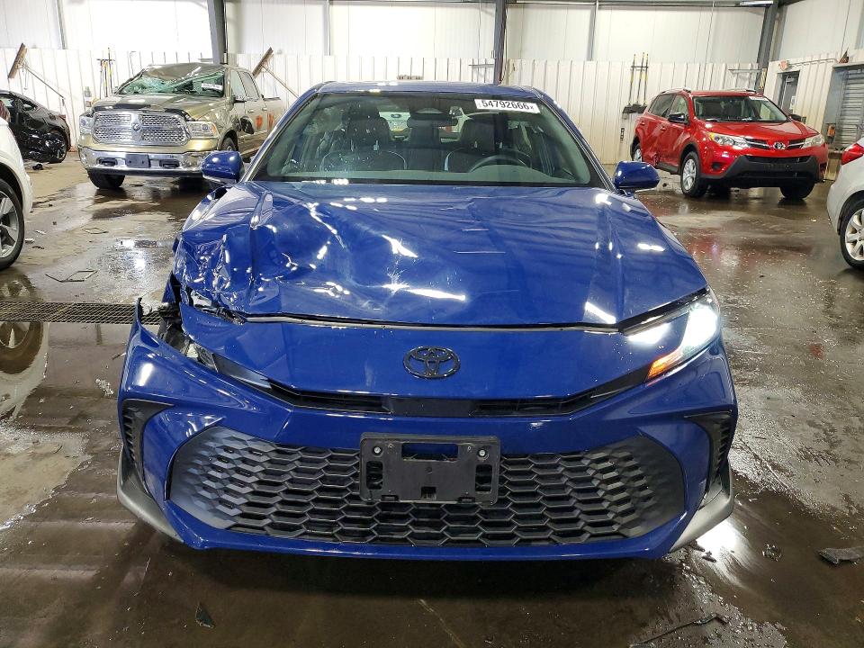 2025 Toyota Camry მანქანა იყიდება აუქციონზე, vin: 4T1DBADK7SU032867, აუქციონის ნომერი: 54792666