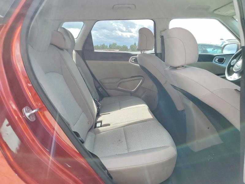 54717286 :رقم المزاد ، KNDJ23AUXL7118960 vin ، 2020 Kia Soul مزاد بيع