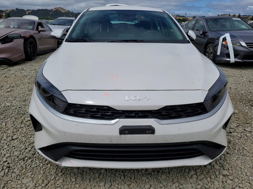 2023 Kia Forte მანქანა იყიდება აუქციონზე, vin: 3KPF24AD7PE608824, აუქციონის ნომერი: 54263046