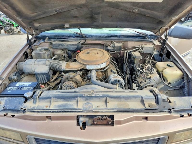 Продажа на аукционе авто 1994 Gmc Suburban, vin: 1GKGC26N9RJ726374, номер лота: 53322236