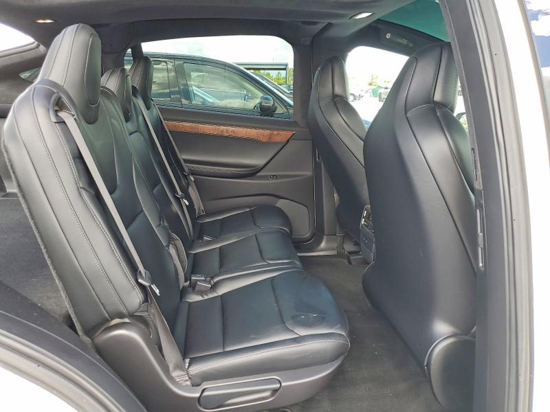 55024506 :رقم المزاد ، 5YJXCDE20KF207502 vin ، 2019 Tesla Model X مزاد بيع