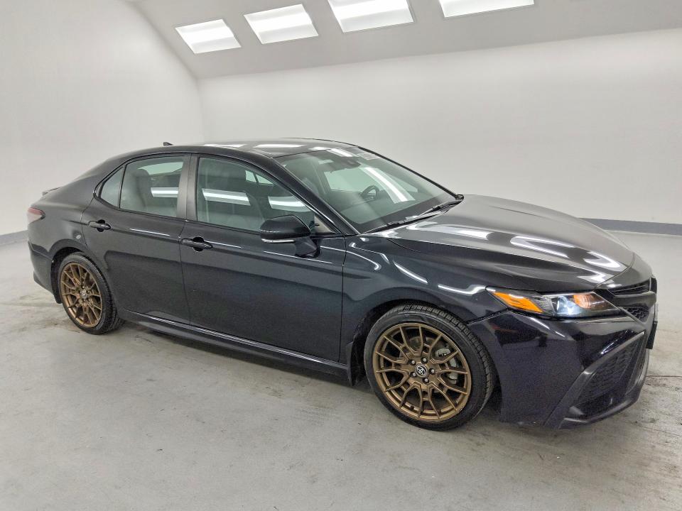 53573306 :رقم المزاد ، 4T1G31AK8PU048839 vin ، 2023 Toyota Camry Hybrid مزاد بيع