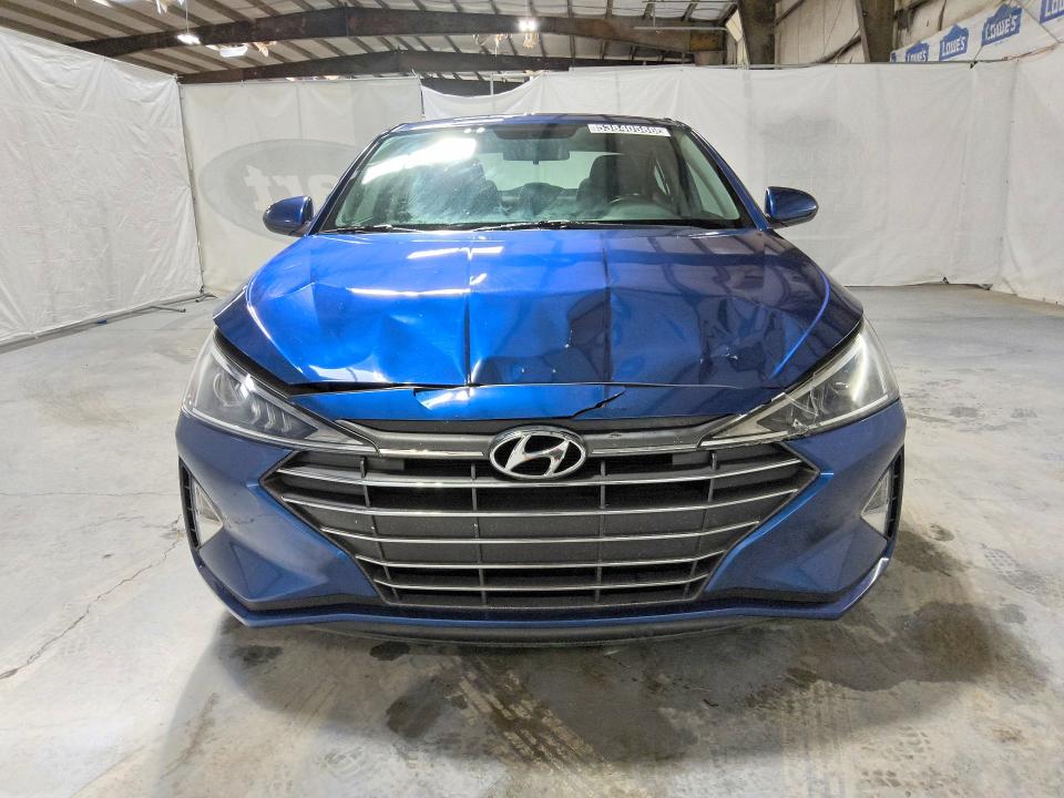 53840586 :رقم المزاد ، 5NPD74LF0KH487968 vin ، 2019 Hyundai Elantra مزاد بيع