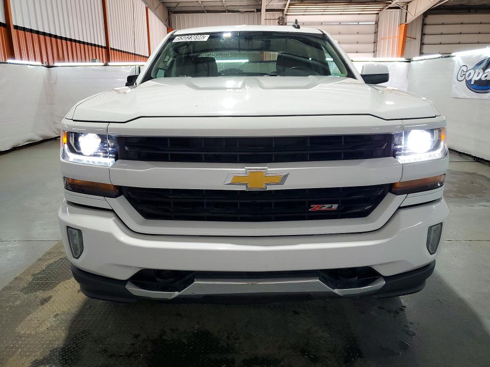 Продажа на аукционе авто 2017 Chevrolet Silverado, vin: 3GCUKREC6HG397563, номер лота: 55023696