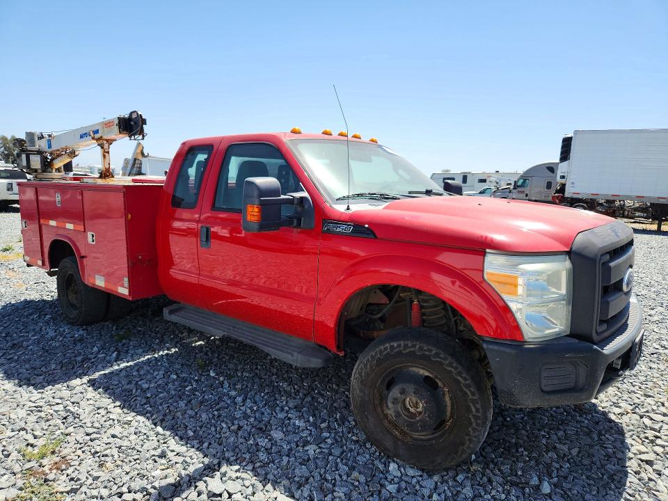 54102216 :رقم المزاد ، 1FD8X3H61BEB00909 vin ، 2011 Ford F350 مزاد بيع