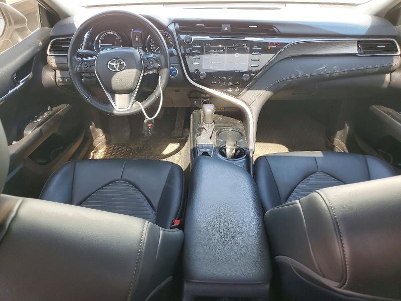 2020 Toyota Camry Hybrid მანქანა იყიდება აუქციონზე, vin: 4T1B21HK3LU014577, აუქციონის ნომერი: 55195286