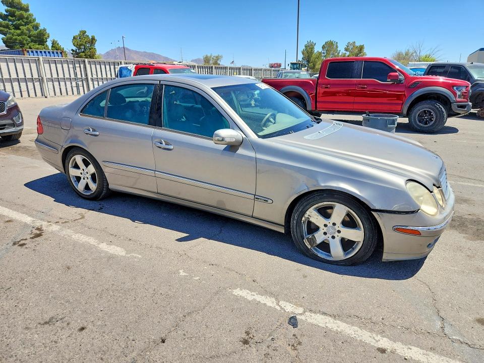Продажа на аукционе авто 2003 Mercedes-benz E, vin: WDBUF65J03A131799, номер лота: 54162976