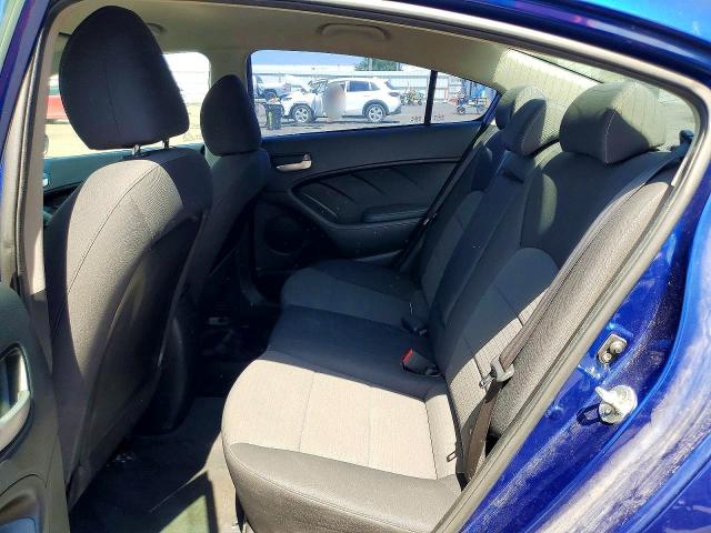 54103136 :رقم المزاد ، 3KPFL4A7XJE196509 vin ، 2018 Kia Forte مزاد بيع