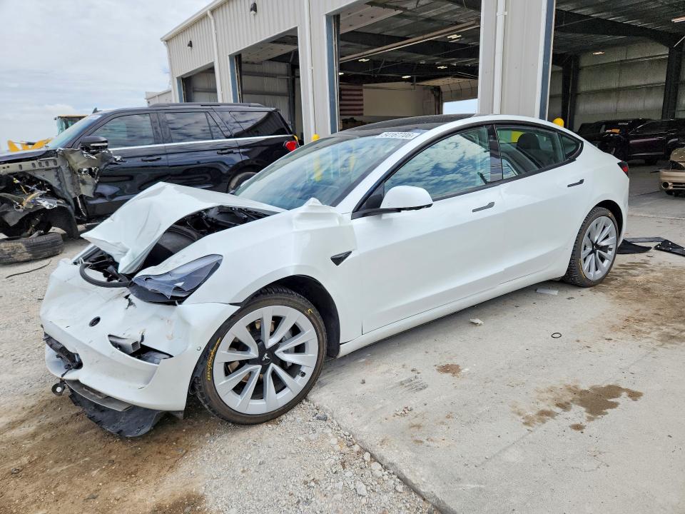 Продажа на аукционе авто 2022 Tesla Model 3, vin: 5YJ3E1EB6NF251662, номер лота: 54167706