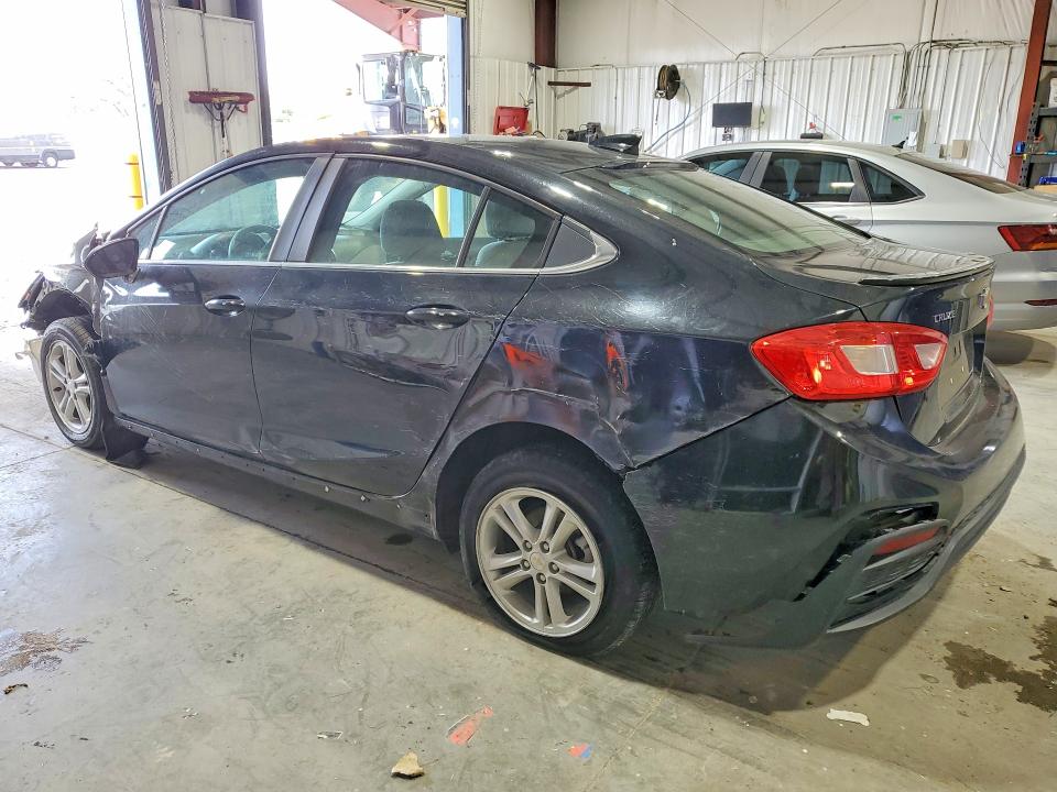 Продажа на аукционе авто 2017 Chevrolet Cruze, vin: 1G1BE5SM6H7187487, номер лота: 52945896