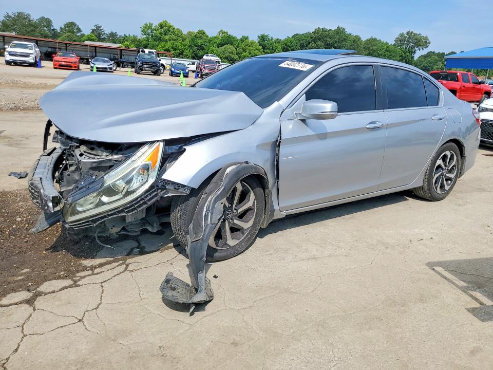 Auction sale of the 2017 Honda Accord, vin: 1HGCR2F81HA223067, lot number: 54002716