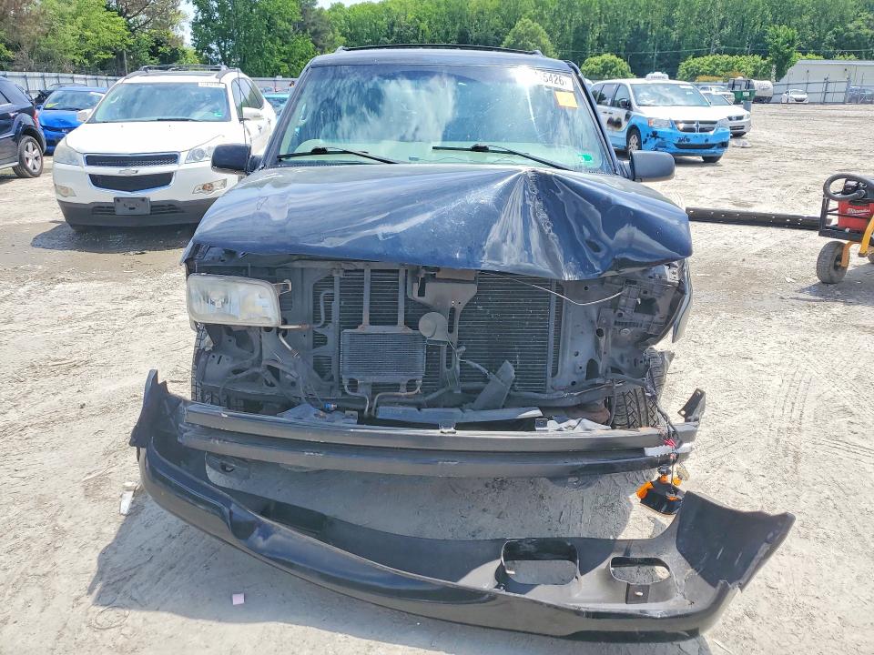 2000 Cadillac Escalade მანქანა იყიდება აუქციონზე, vin: 1GYEK63R2YR191337, აუქციონის ნომერი: 52815426