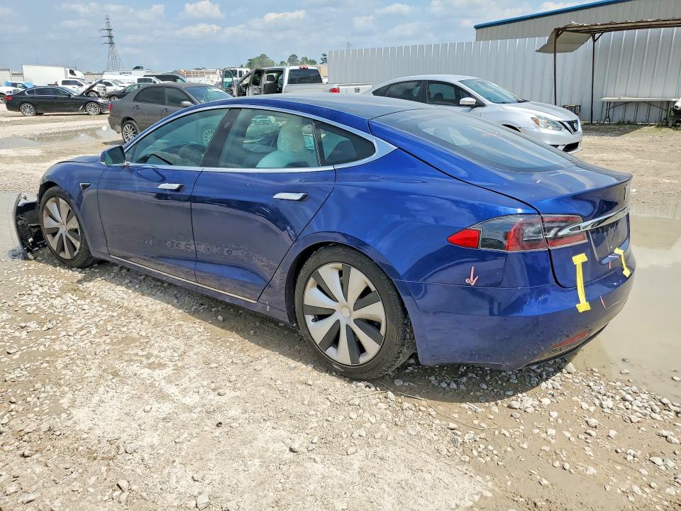 55130146 :رقم المزاد ، 5YJSA1E23LF389017 vin ، 2020 Tesla Model S مزاد بيع