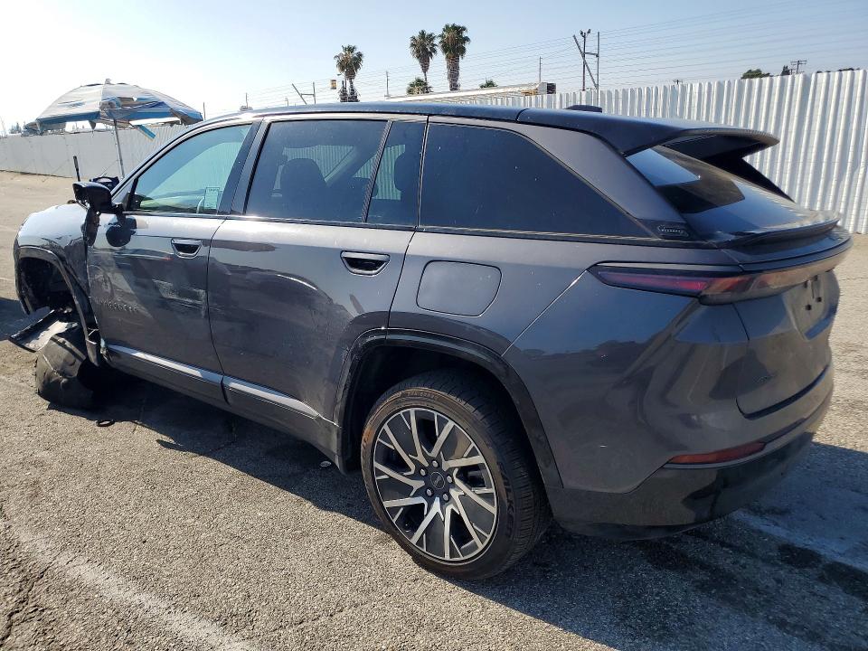 52933876 :رقم المزاد ، 3C4RJNCK2ST589377 vin ، 2025 Jeep Wagoneer S مزاد بيع