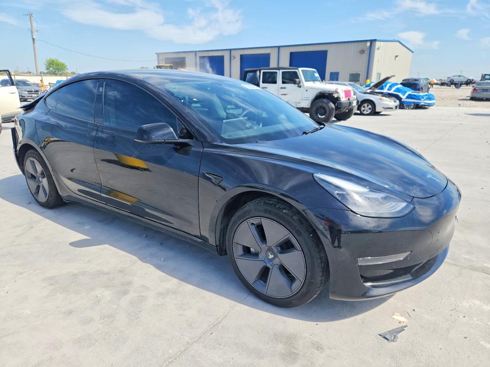 2022 Tesla Model 3 მანქანა იყიდება აუქციონზე, vin: 5YJ3E1EA9NF212202, აუქციონის ნომერი: 53834556