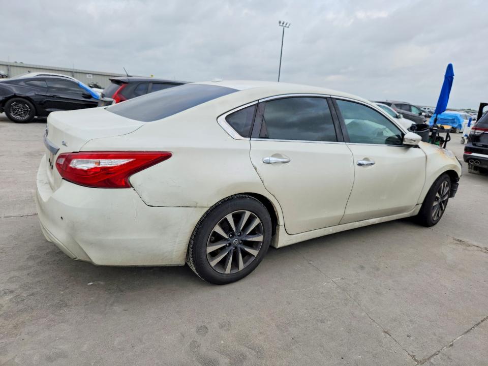 Продаж на аукціоні авто 2016 Nissan Altima, vin: 1N4AL3AP9GC239585, номер лоту: 54091616