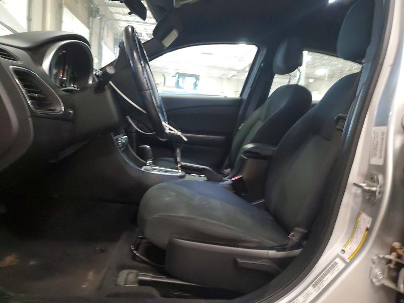 2011 Chrysler 200 მანქანა იყიდება აუქციონზე, vin: 1C3BC1FB3BN589487, აუქციონის ნომერი: 55344476