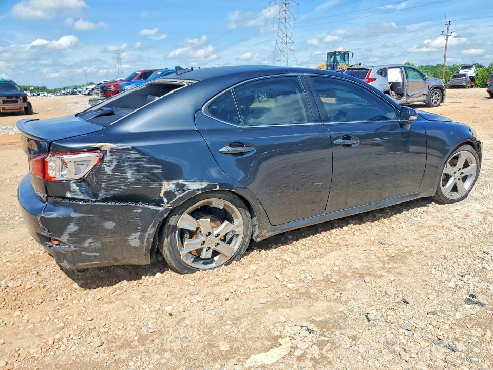 55095606 :رقم المزاد ، JTHBF5C29B5141073 vin ، 2011 Lexus Is مزاد بيع