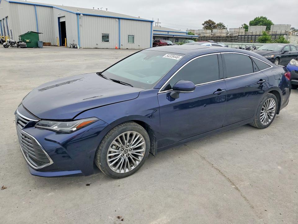 54328446 :رقم المزاد ، 4T1DA1AB2NU014143 vin ، 2022 Toyota Avalon مزاد بيع