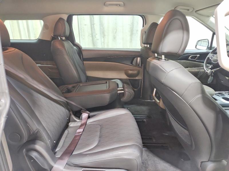 Продажа на аукционе авто 2026 Kia Carnival, vin: KNDNB5K32T6592152, номер лота: 53973576