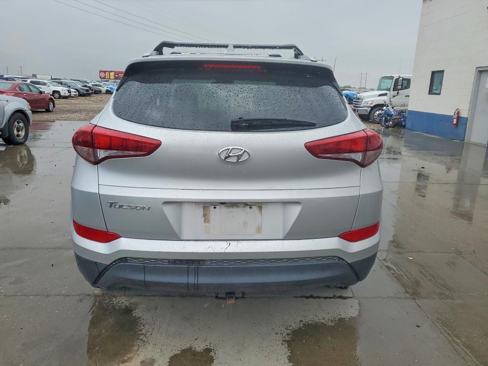 Продаж на аукціоні авто 2018 Hyundai Tucson, vin: KM8J33A42JU690791, номер лоту: 51718056