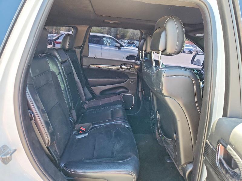 53653296 :رقم المزاد ، 1C4RJFDJ8FC700074 vin ، 2015 Jeep Grand Cherokee مزاد بيع