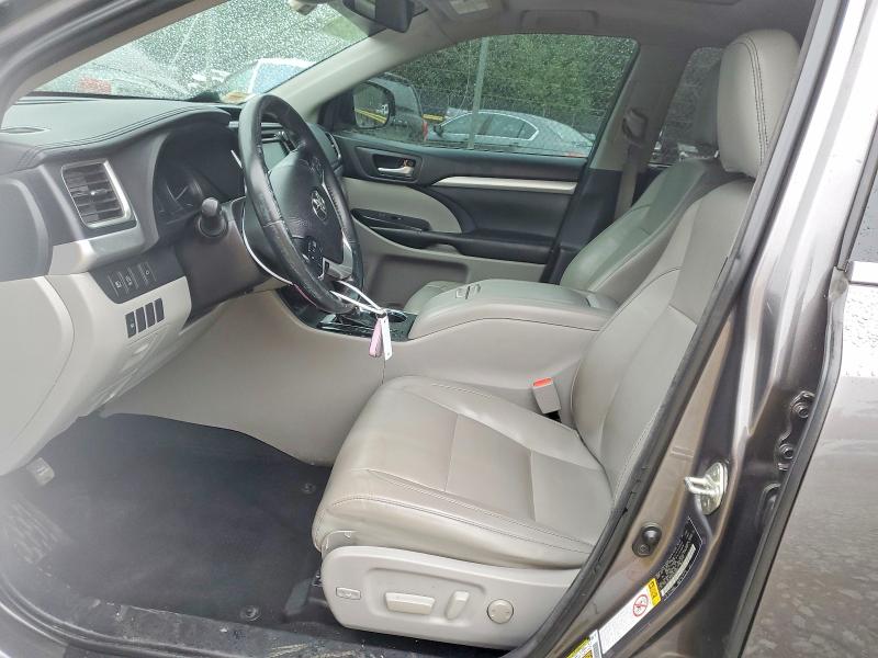 Aukcja sprzedaży 2018 Toyota Highlander, vin: 5TDJZRFH9JS540800, numer aukcji: 52569736