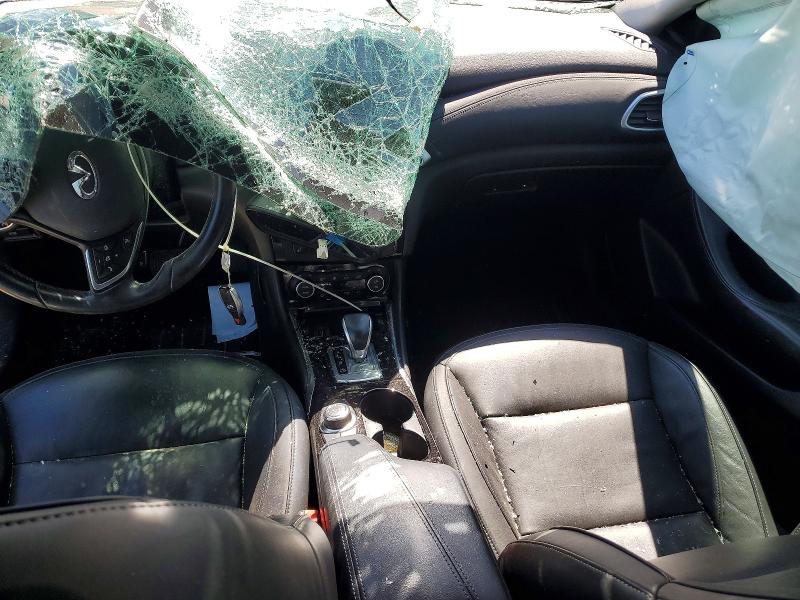 54411066 :رقم المزاد ، SJKCH5CR5JA060412 vin ، 2018 Infiniti Qx30 مزاد بيع