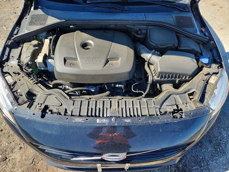 52482946 :رقم المزاد ، YV140MTL5J2461998 vin ، 2018 Volvo S60 مزاد بيع