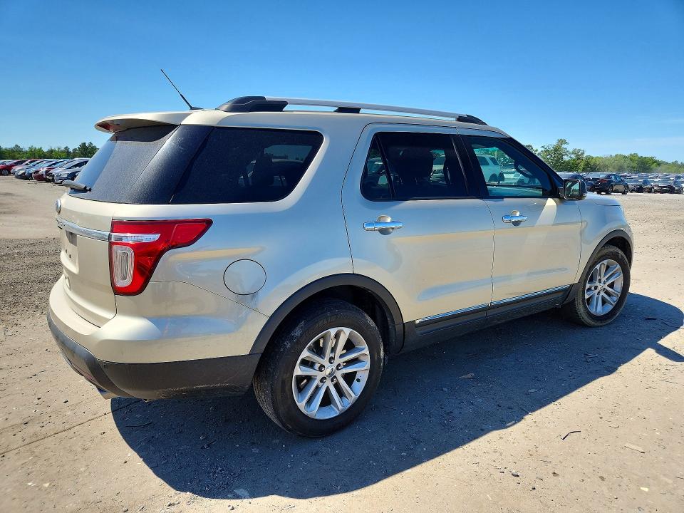 2011 Ford Explorer მანქანა იყიდება აუქციონზე, vin: 1FMHK7D82BGA78968, აუქციონის ნომერი: 55643336