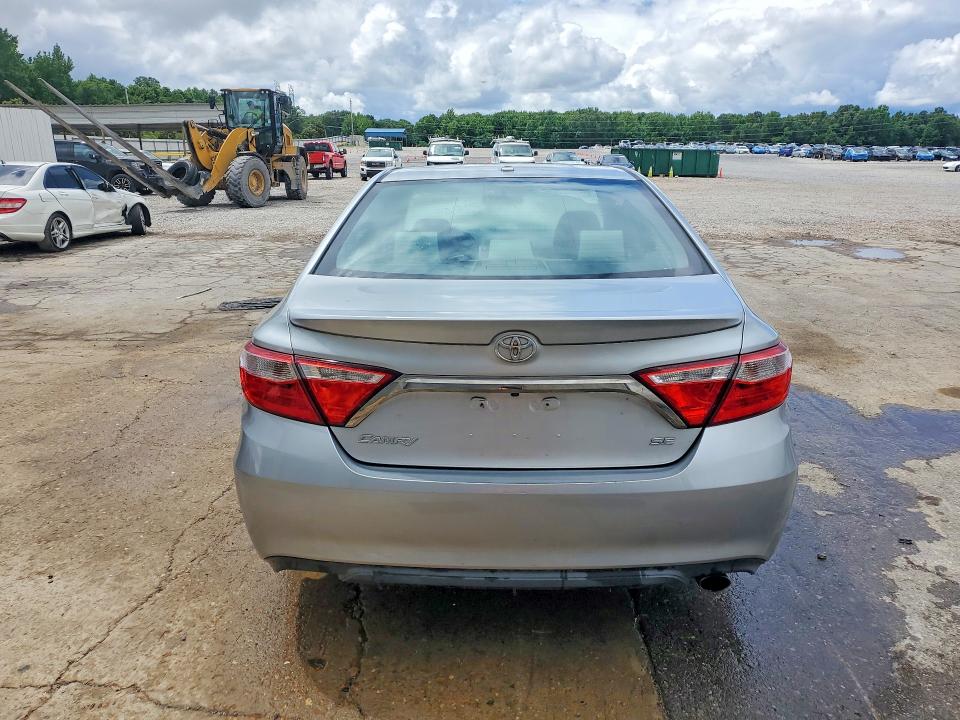 2015 Toyota Camry მანქანა იყიდება აუქციონზე, vin: 4T1BF1FK8FU493686, აუქციონის ნომერი: 54620156