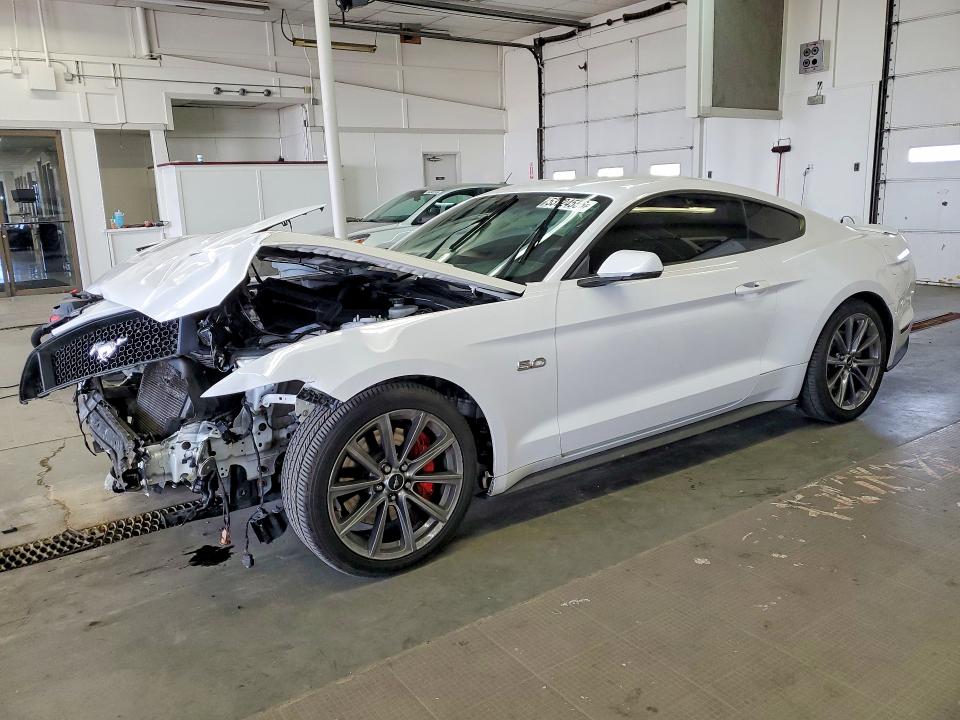 Продажа на аукционе авто 2015 Ford Mustang, vin: 1FA6P8CF4F5341312, номер лота: 53724556