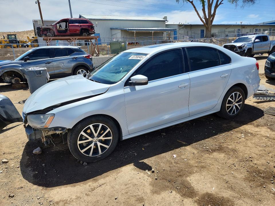 53758046 :رقم المزاد ، 3VWB67AJ4HM316420 vin ، 2017 Volkswagen Jetta مزاد بيع