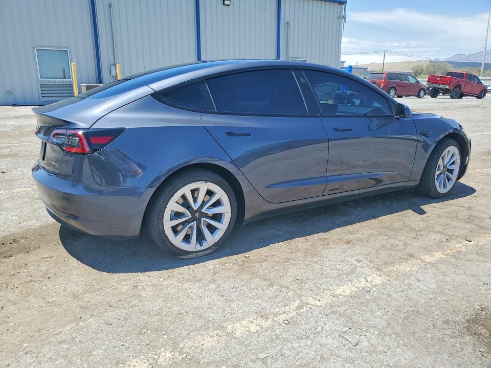 2022 Tesla Model 3 მანქანა იყიდება აუქციონზე, vin: 5YJ3E1EB6NF187526, აუქციონის ნომერი: 54891136