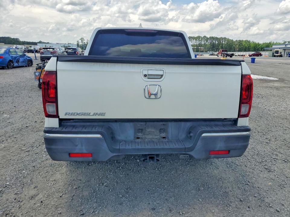 2017 Honda Ridgeline მანქანა იყიდება აუქციონზე, vin: 5FPYK2F6XHB001391, აუქციონის ნომერი: 54684786