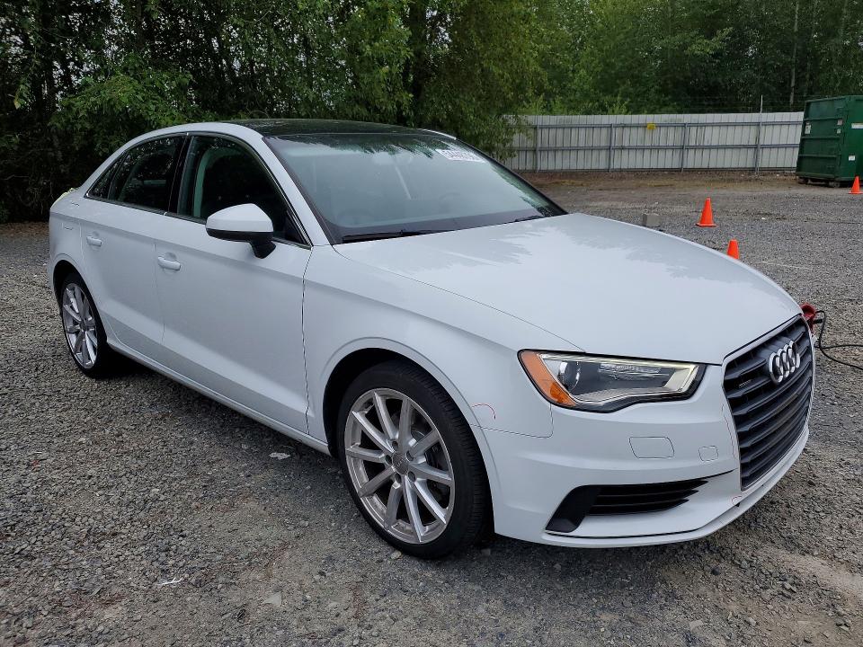 Продаж на аукціоні авто 2015 Audi A3, vin: WAUEFGFF3F1019179, номер лоту: 54448796