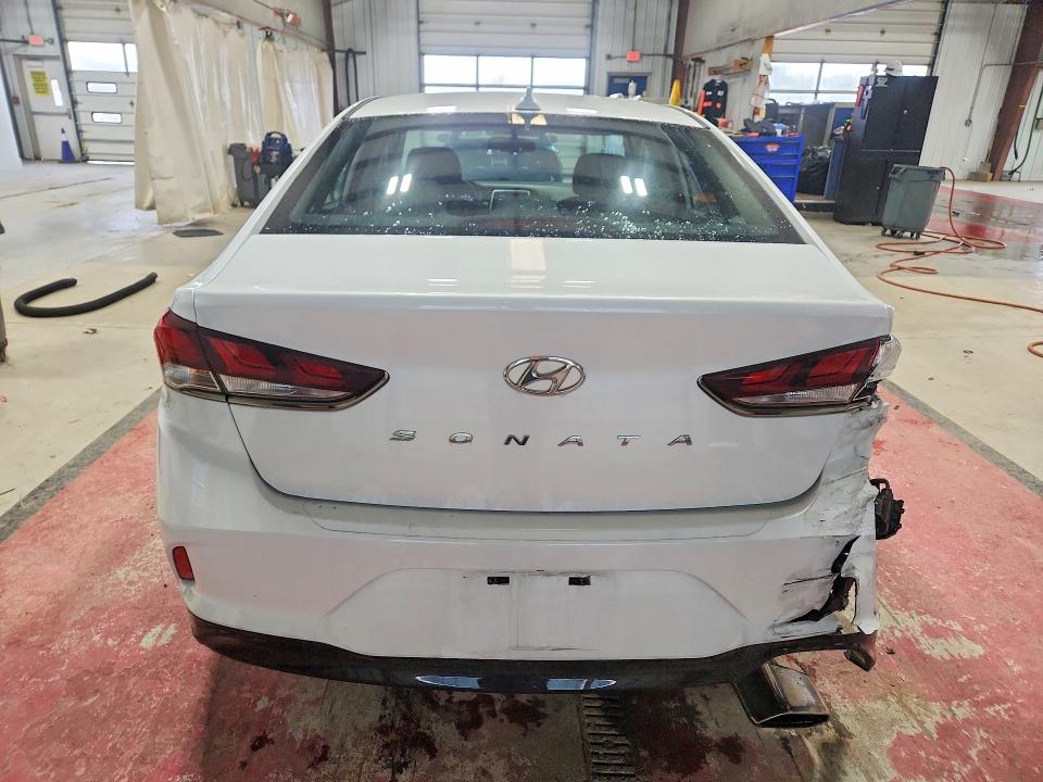 Продажа на аукционе авто 2019 Hyundai Sonata, vin: 5NPE34AF8KH791696, номер лота: 52015036