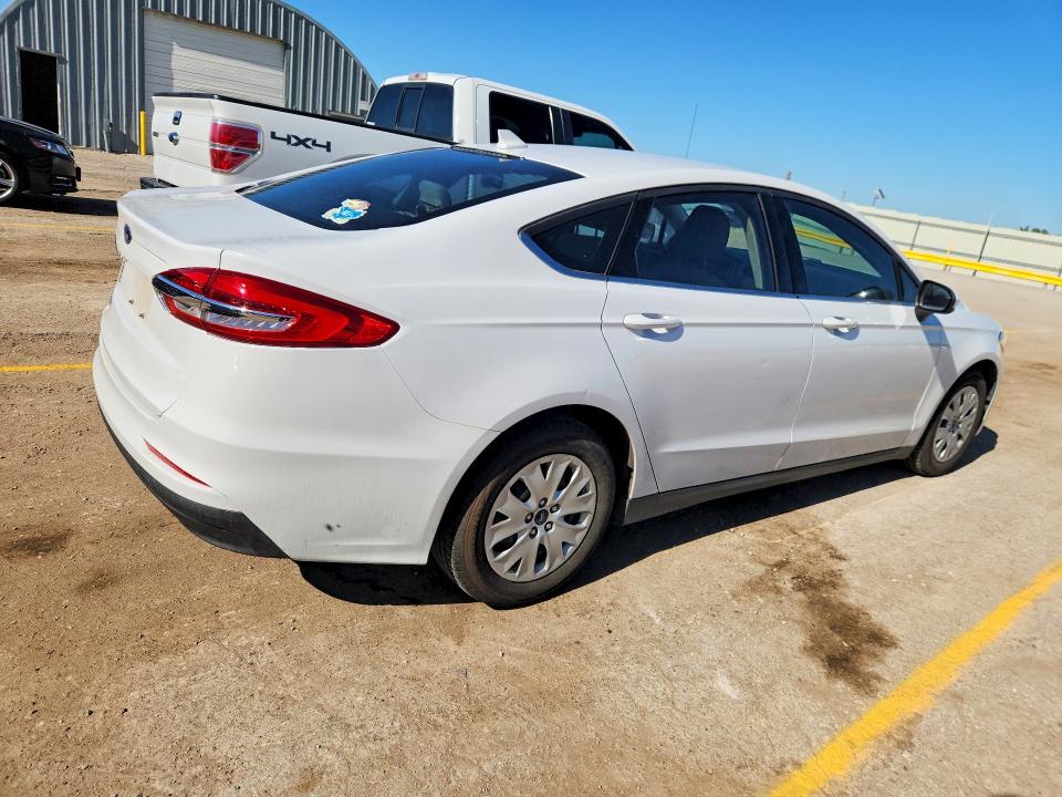 52425746 :رقم المزاد ، 3FA6P0G78LR200269 vin ، 2020 Ford Fusion مزاد بيع