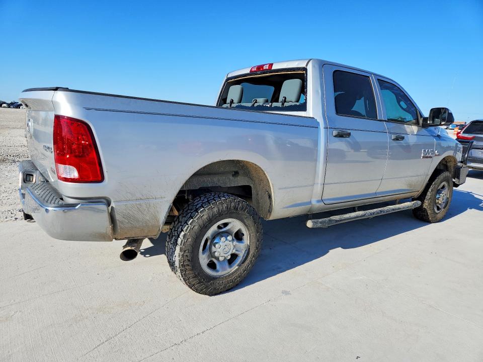 Auction sale of the 2013 Ram 2500, vin: 3C6UR5CL0DG560345, lot number: 52392246