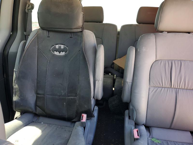 53439976 :رقم المزاد ، KNDUP131836467479 vin ، 2003 Kia Sedona مزاد بيع