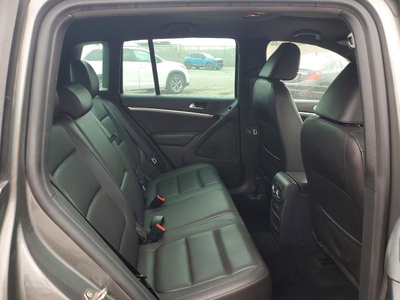 53990996 :رقم المزاد ، WVGBV7AX5GW011982 vin ، 2016 Volkswagen Tiguan مزاد بيع