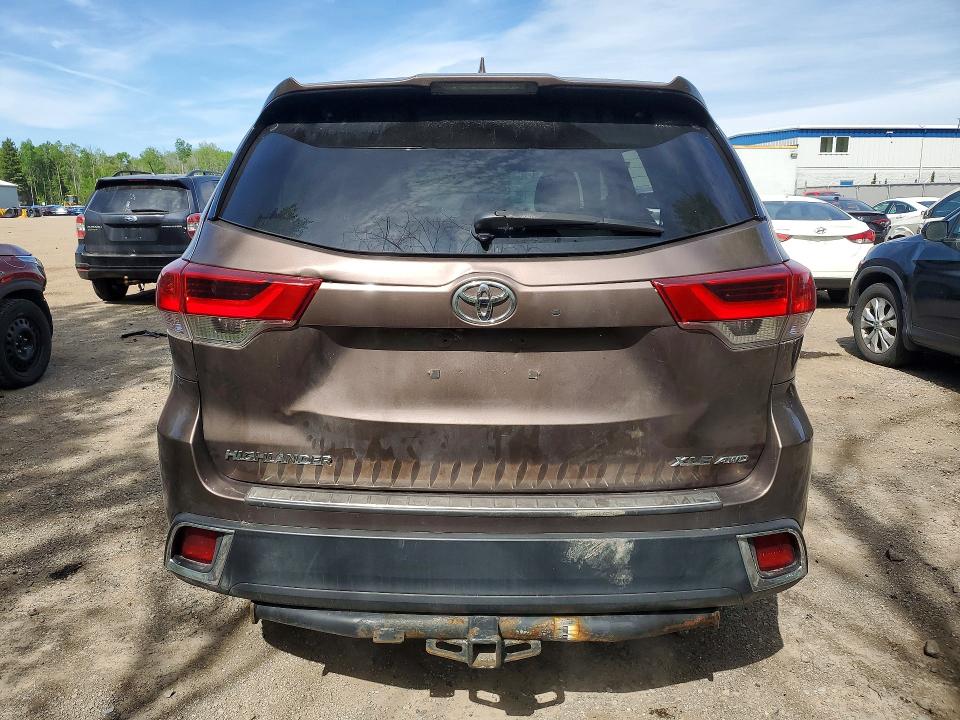 Продажа на аукционе авто 2017 Toyota Highlander, vin: 5TDJZRFH6HS442110, номер лота: 54624466