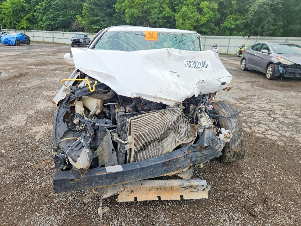Продажа на аукционе авто 2014 Chrysler 200, vin: 1C3CCBAB1EN213165, номер лота: 52322146